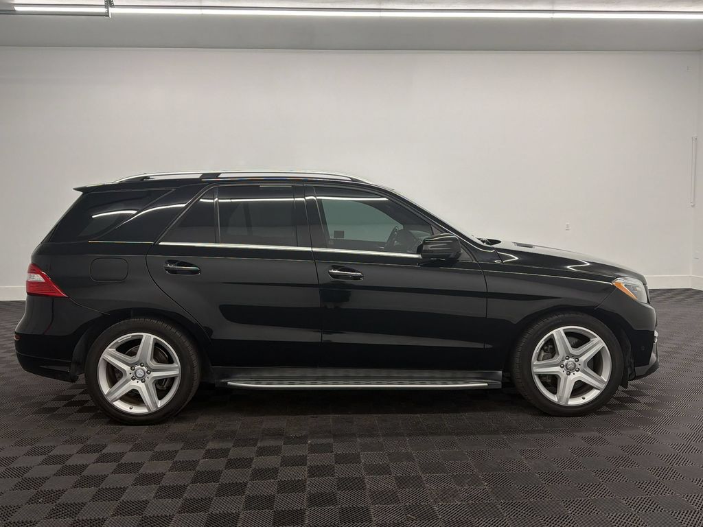 M-Class ML 550 4MATIC SUV