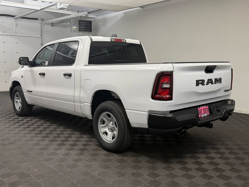 New 2026 Ram 1500 TRADESMAN CREW CAB 4X4 5'7 BOX Pickup