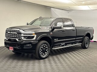 2025 Ram 3500 LIMITED CREW CAB 4X4 8' BOX Pickup