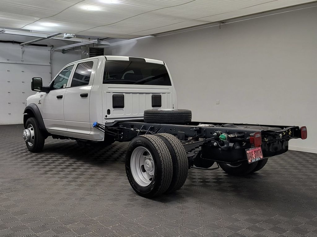 New 2026 Ram 5500 TRADESMAN CHASSIS CREW CAB 4X4 60' CA Pickup