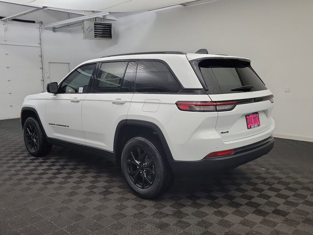New 2025 Jeep Grand Cherokee ALTITUDE X 4X4 Sport Utility