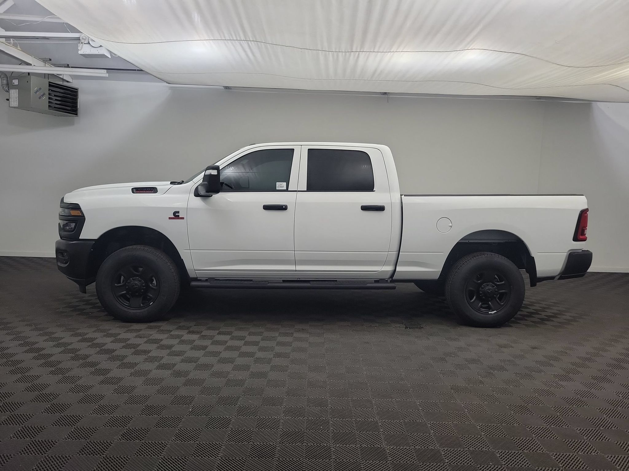 New 2026 Ram 3500 TRADESMAN CREW CAB 4X4 6'4 BOX Pickup