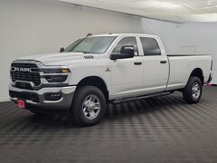 2026 Ram 2500 TRADESMAN CREW CAB 4X4 8' BOX Pickup