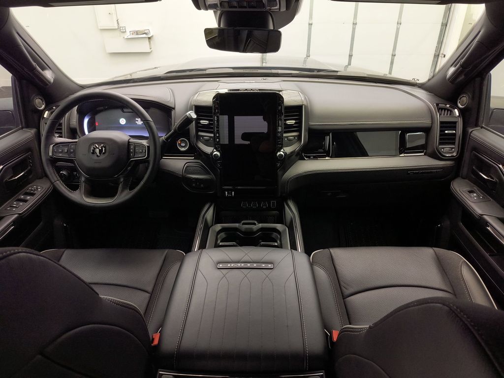 2025 RAM 3500 Limited - Photo 14