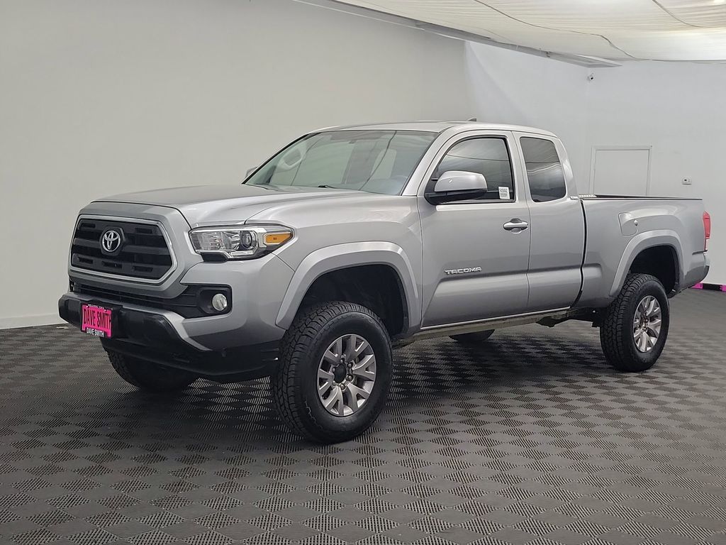 2017 Toyota Tacoma SR5