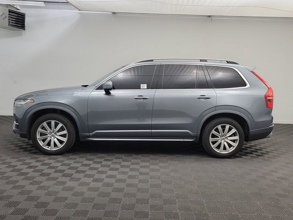 Used 2019 Volvo XC90 T6 Momentum SUV