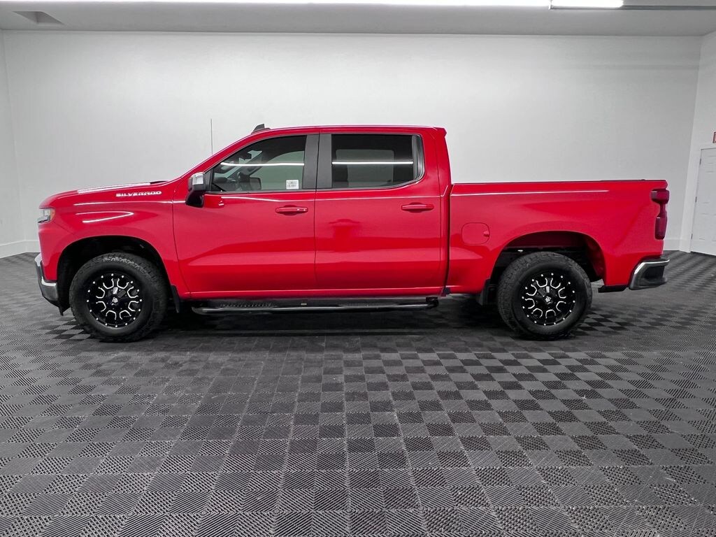 Used 2020 Chevrolet Silverado 1500 LT Truck Crew Cab