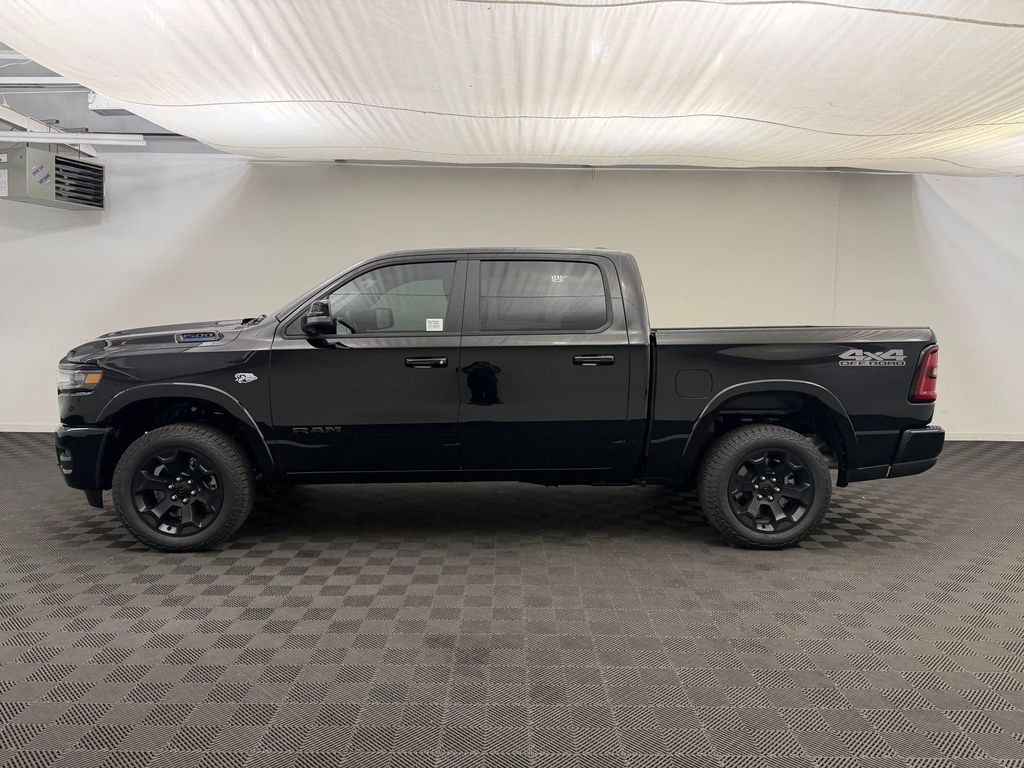 New 2026 Ram 1500 BIG HORN CREW CAB 4X4 5'7 BOX Pickup