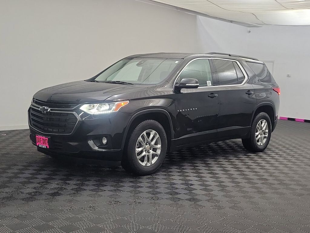 Used 2020 Chevrolet Traverse LT Cloth w/1LT SUV