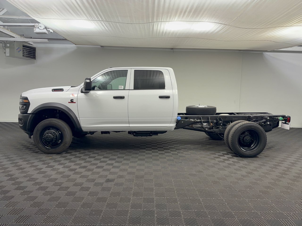New 2027 Ram 5500 CREW CAB CHASSIS Pickup