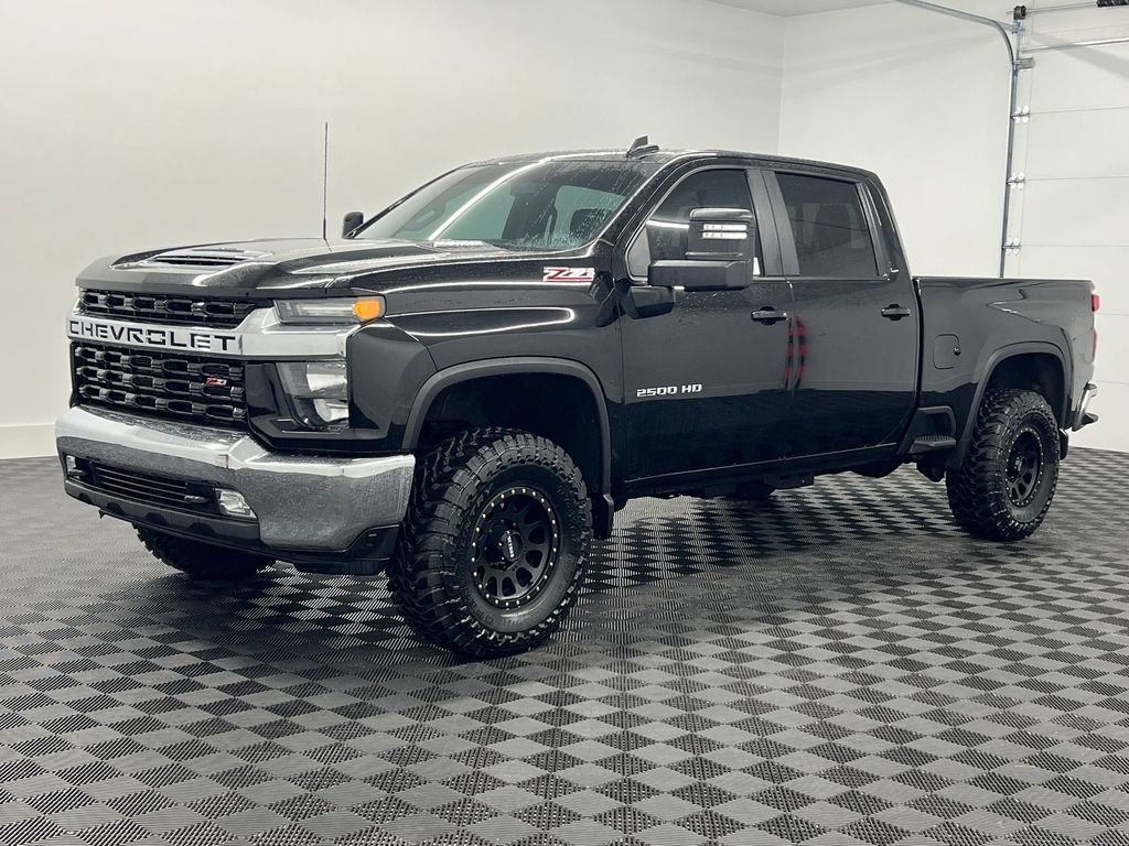 2023 Chevrolet Silverado 2500HD LT's photo