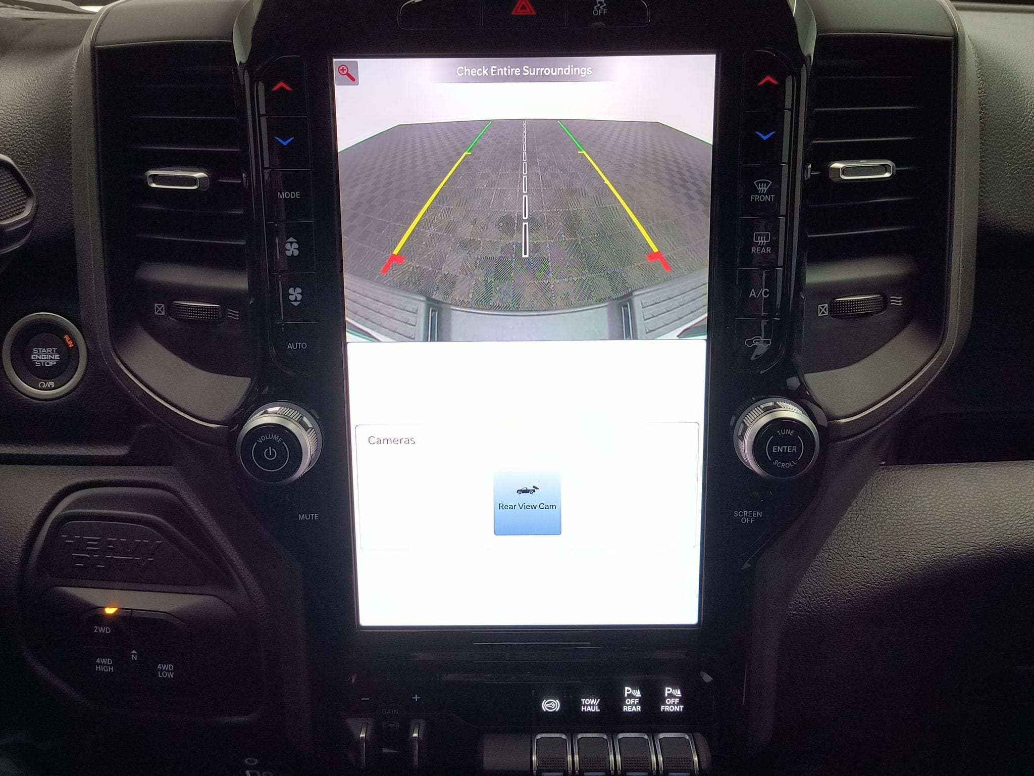 2025 RAM 2500 Tradesman - Photo 24