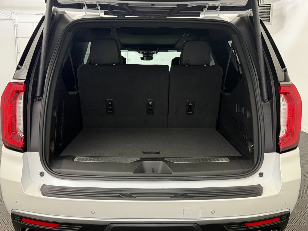 2024 GMC Yukon XL Denali - Photo 24