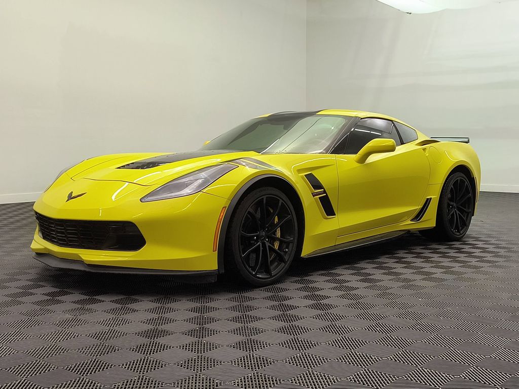 2018 Chevrolet Corvette 2LT's photo