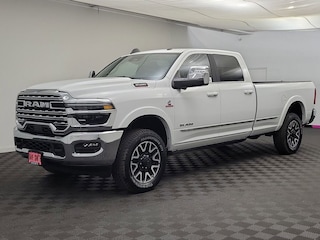 2025 Ram 3500 LIMITED CREW CAB 4X4 8' BOX Pickup