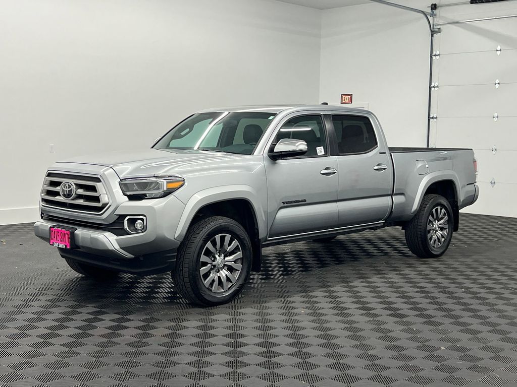 2023 Toyota Tacoma Limited's photo