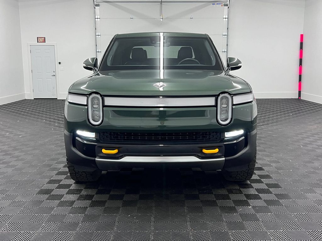 R1T Adventure Truck Crew Cab