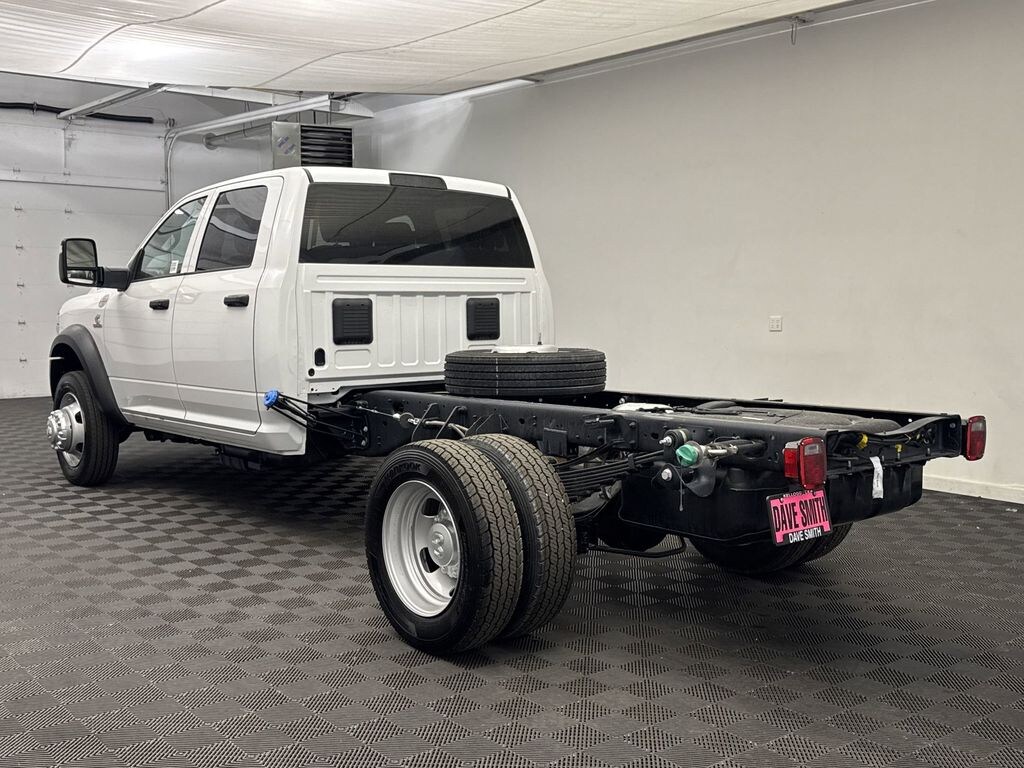 New 2025 Ram 5500 Chassis Cab 5500 TRADESMAN CHASSIS CREW CAB 4X4 60' CA Pickup