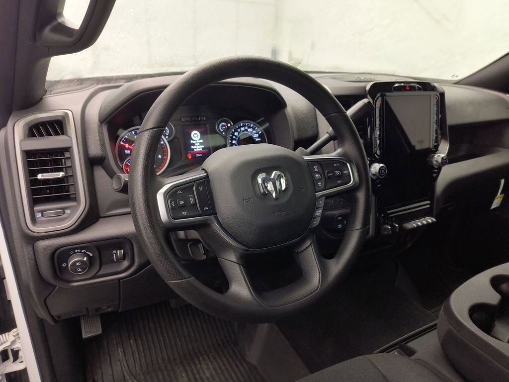 New 2025 Ram 2500 TRADESMAN CREW CAB 4X4 6'4 BOX Pickup