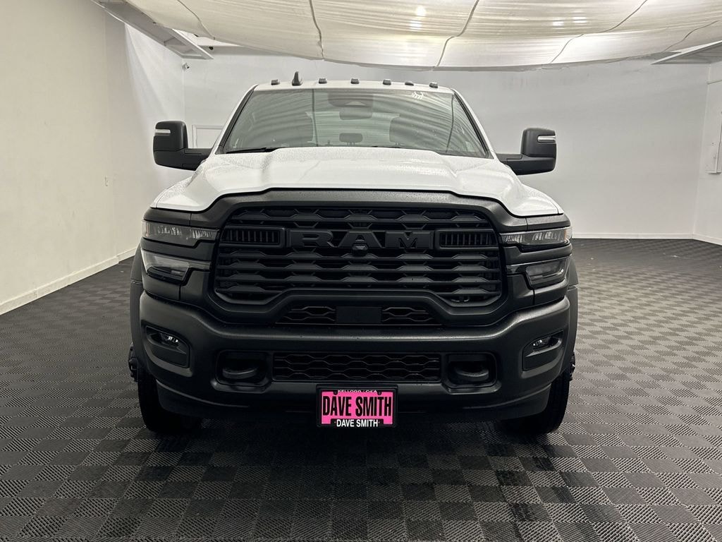 New 2025 Ram 4500 Chassis Cab 4500 TRADESMAN CHASSIS CREW CAB 4X4 84' CA Pickup