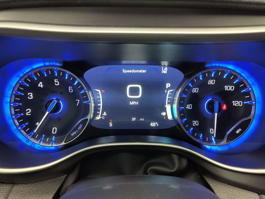 2026 Chrysler Pacifica Select - Photo 16
