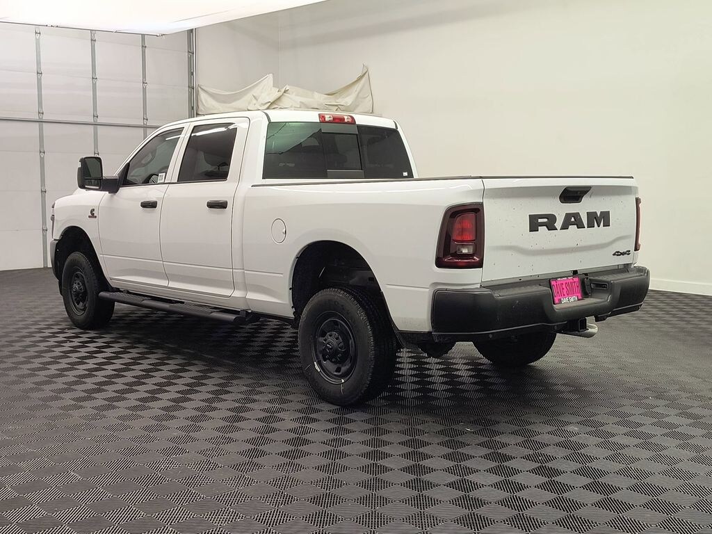 New 2025 Ram 2500 TRADESMAN CREW CAB 4X4 6'4 BOX Pickup