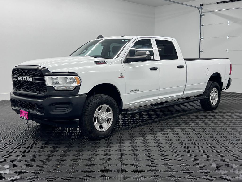 2021 RAM 3500 Tradesman 4X4 Crew Cab LWB's photo