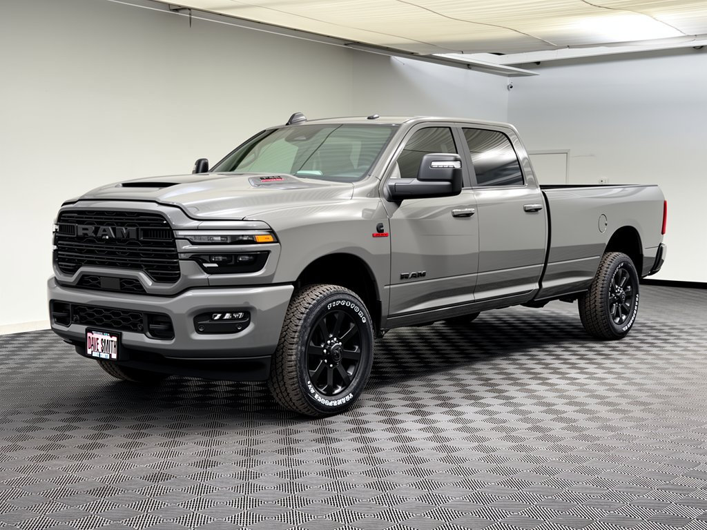 New 2027 Ram 3500 LARAMIE CREW CAB 4X4 Pickup