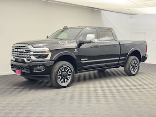 2025 Ram 3500 LIMITED CREW CAB 4X4 6'4 BOX Pickup