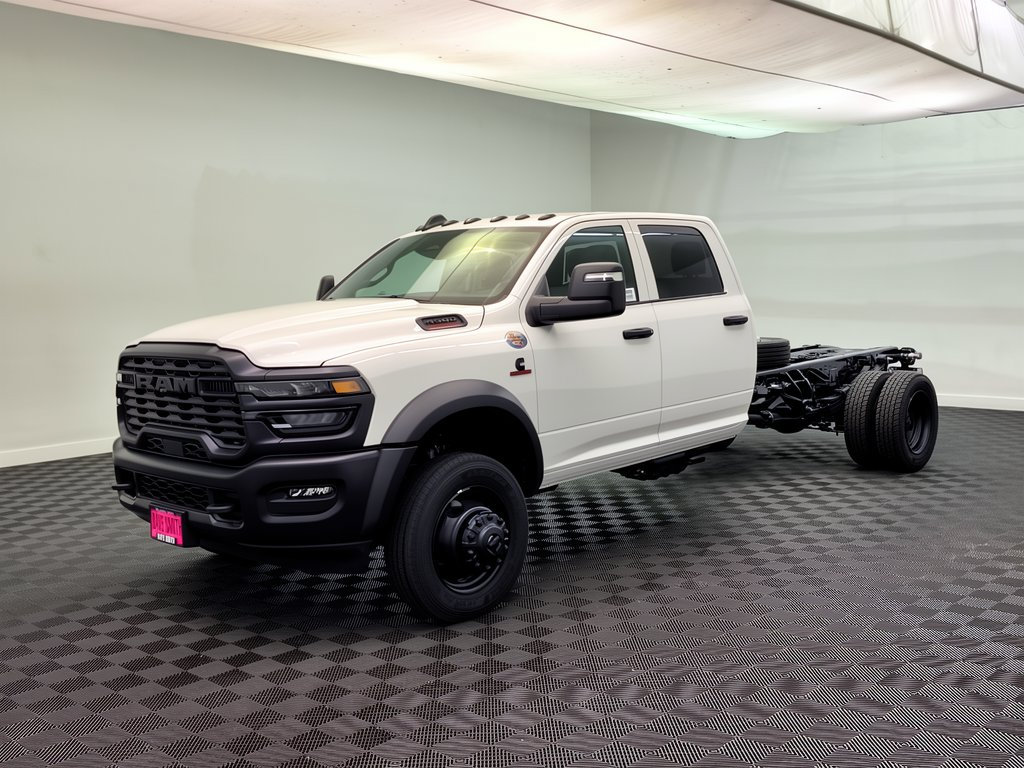 New 2027 Ram 4500 Chassis Cab TRADESMAN CREW 4X4 84' CA Pickup
