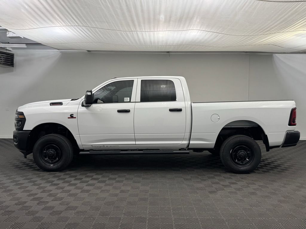2025 Ram 2500 Tradesman photo 2
