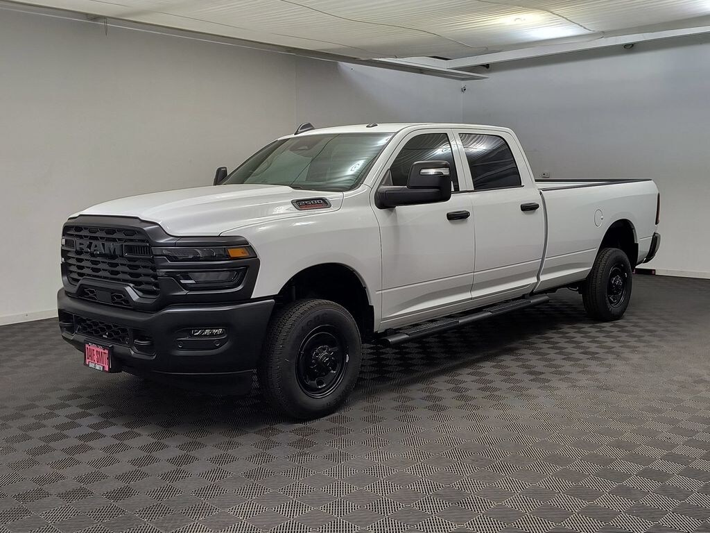 New 2026 Ram 2500 TRADESMAN CREW CAB 4X4 8' BOX Pickup