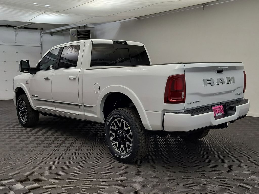 New 2026 Ram 2500 LIMITED CREW CAB 4X4 6'4 BOX Pickup