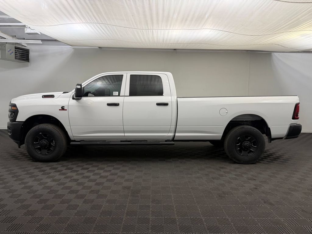 New 2026 Ram 3500 TRADESMAN CREW CAB 4X4 8' BOX Pickup