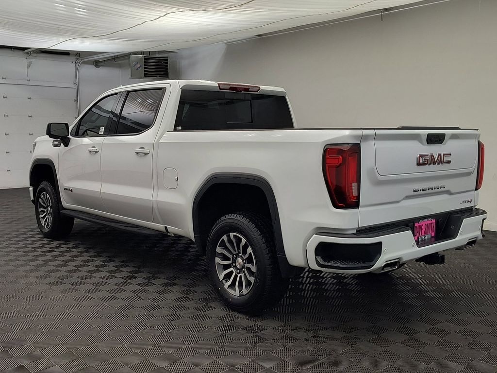 Used 2022 GMC Sierra 1500 AT4 Truck Crew Cab