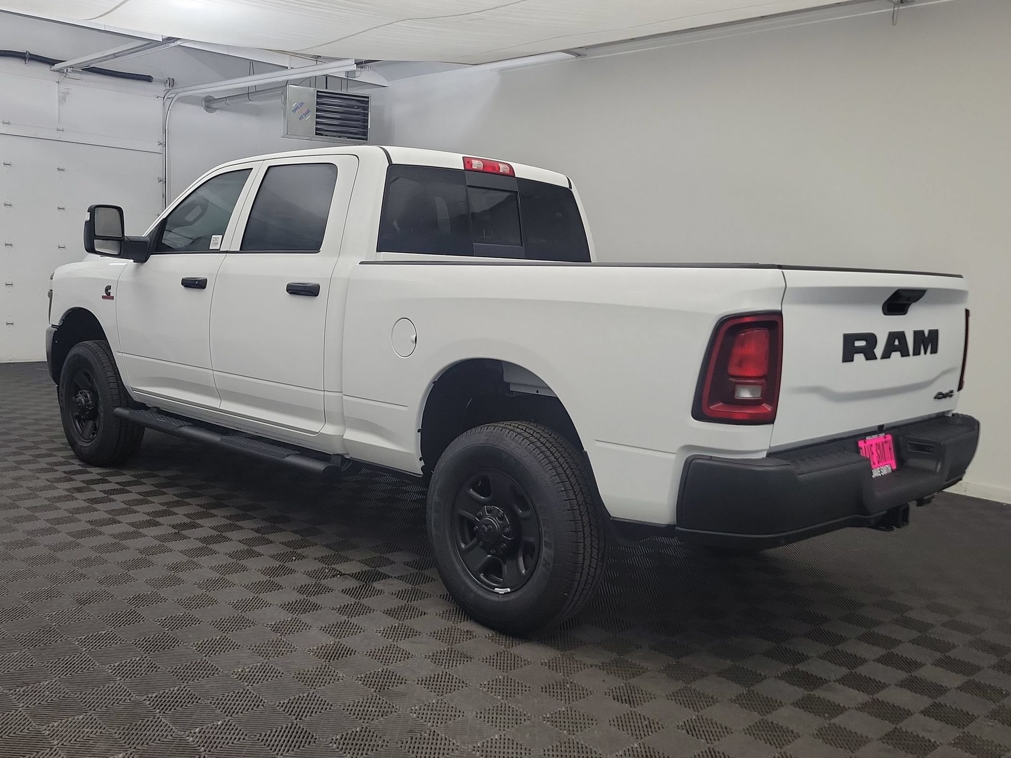 New 2026 Ram 3500 TRADESMAN CREW CAB 4X4 6'4 BOX Pickup