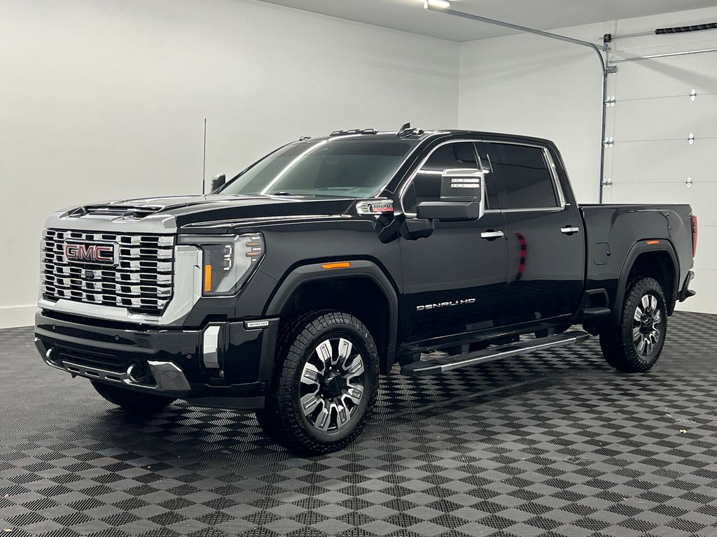 2024 GMC Sierra 3500HD Denali's photo