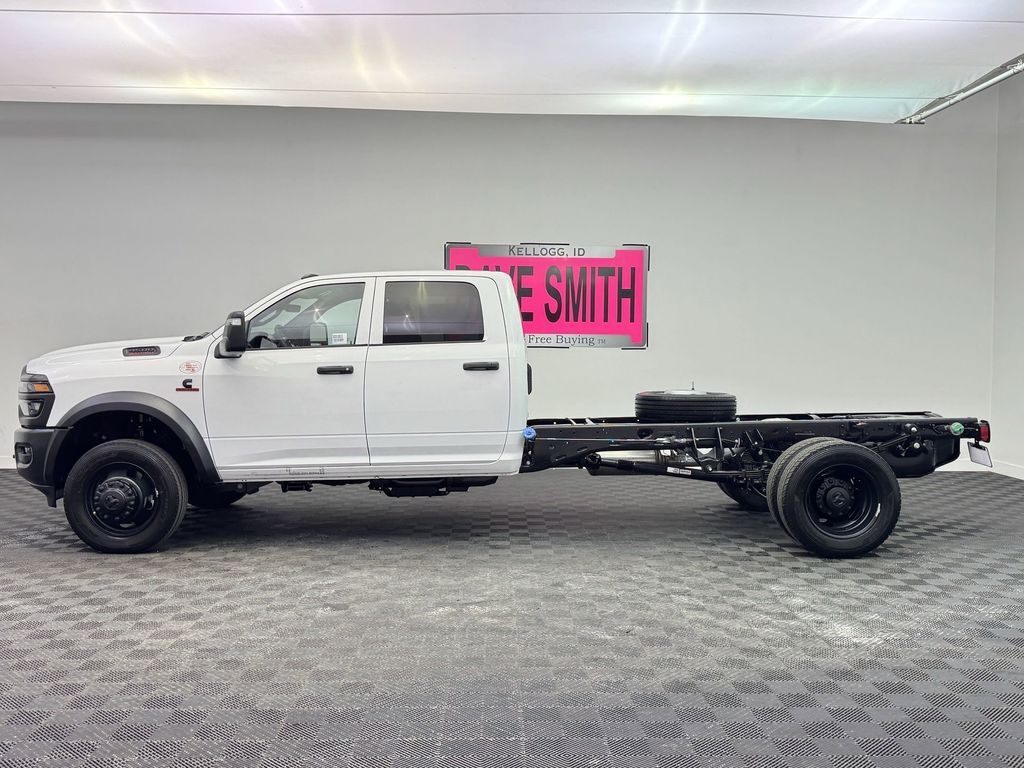 New 2025 Ram 4500 Chassis Cab 4500 TRADESMAN CHASSIS CREW CAB 4X4 84' CA Pickup