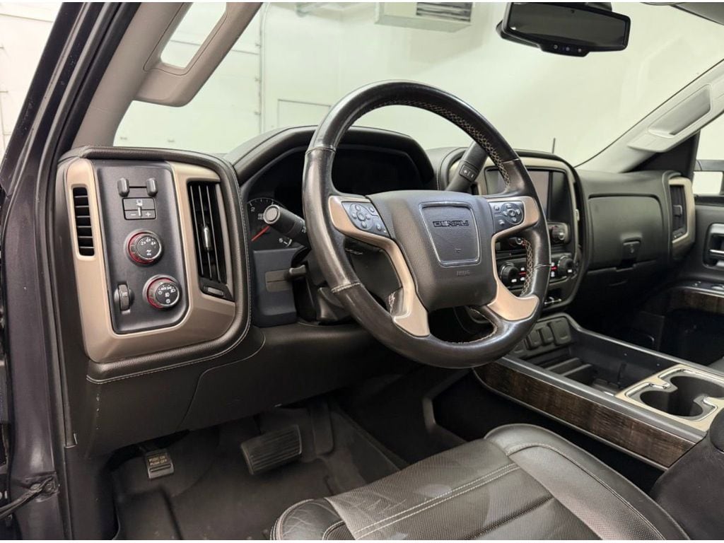 Used 2015 GMC Sierra 2500HD Denali Truck Crew Cab