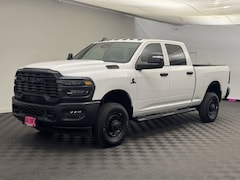2025 Ram 2500 TRADESMAN CREW CAB 4X4 6'4 BOX Pickup