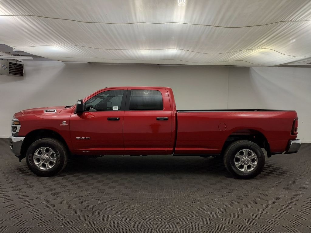 New 2026 Ram 2500 BIG HORN CREW CAB 4X4 8' BOX Pickup