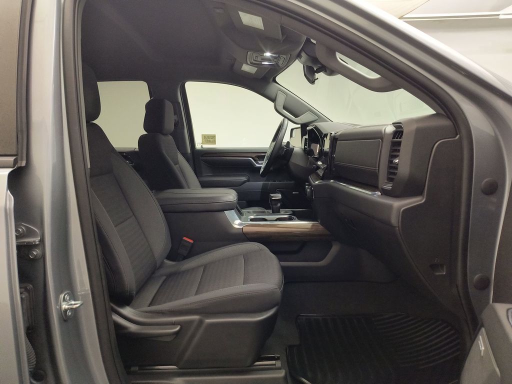 2023 Chevrolet Silverado 1500 RST - Photo 27