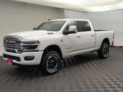 2026 Ram 2500 LARAMIE CREW CAB 4X4 6'4 BOX Pickup