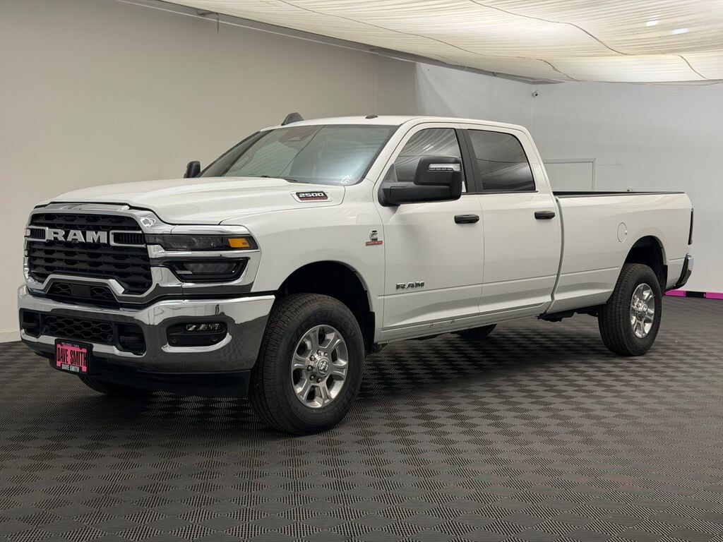 New 2026 Ram 2500 BIG HORN CREW CAB 4X4 8' BOX Pickup