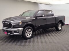 2026 Ram 1500 BIG HORN CREW CAB 4X4 5'7 BOX Pickup