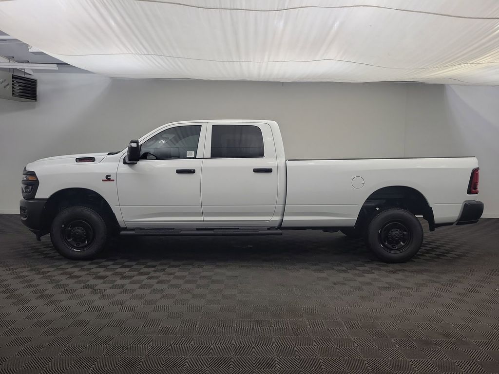 2026 Ram 2500 Tradesman photo 2