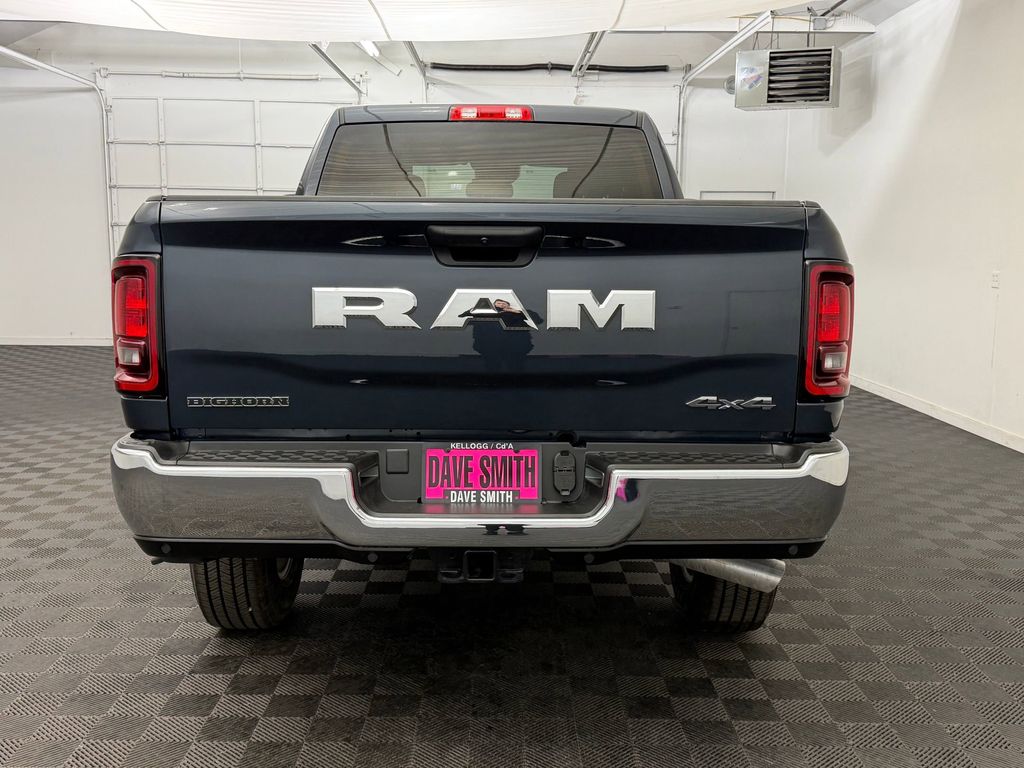 2026 RAM 3500 Big Horn - Photo 10