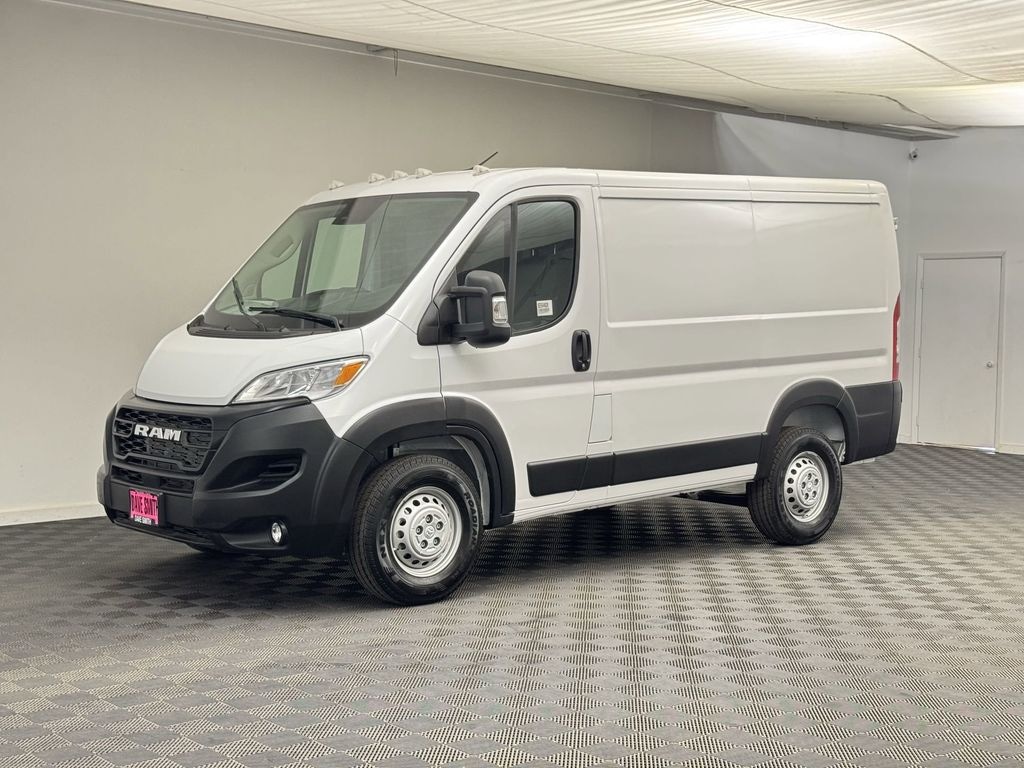 New 2025 Ram ProMaster PROMASTER 1500 TRADESMAN CARGO VAN LOW ROOF 118' W Cargo Van