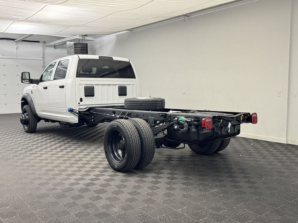 New 2025 Ram 5500 Chassis Cab 5500 TRADESMAN CHASSIS CREW CAB 4X4 84' CA Pickup