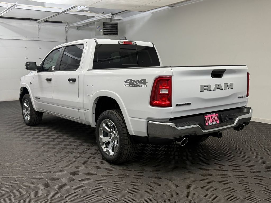 New 2026 Ram 1500 BIG HORN CREW CAB 4X4 5'7 BOX Pickup